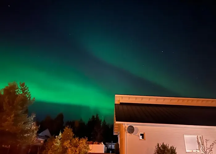 Arctic Circle Home For Winter Holiday